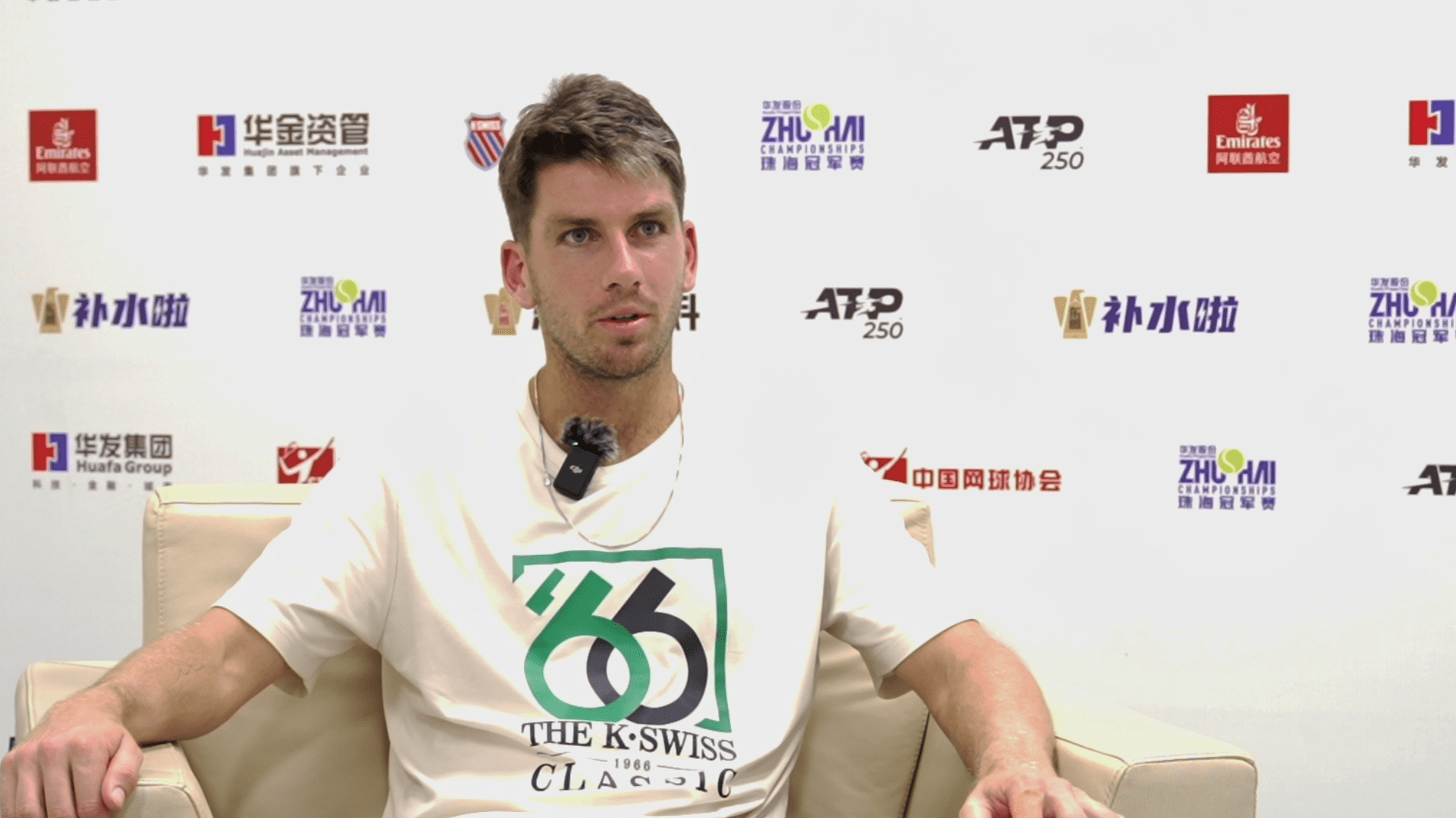 在比赛中奉 在比赛中奉