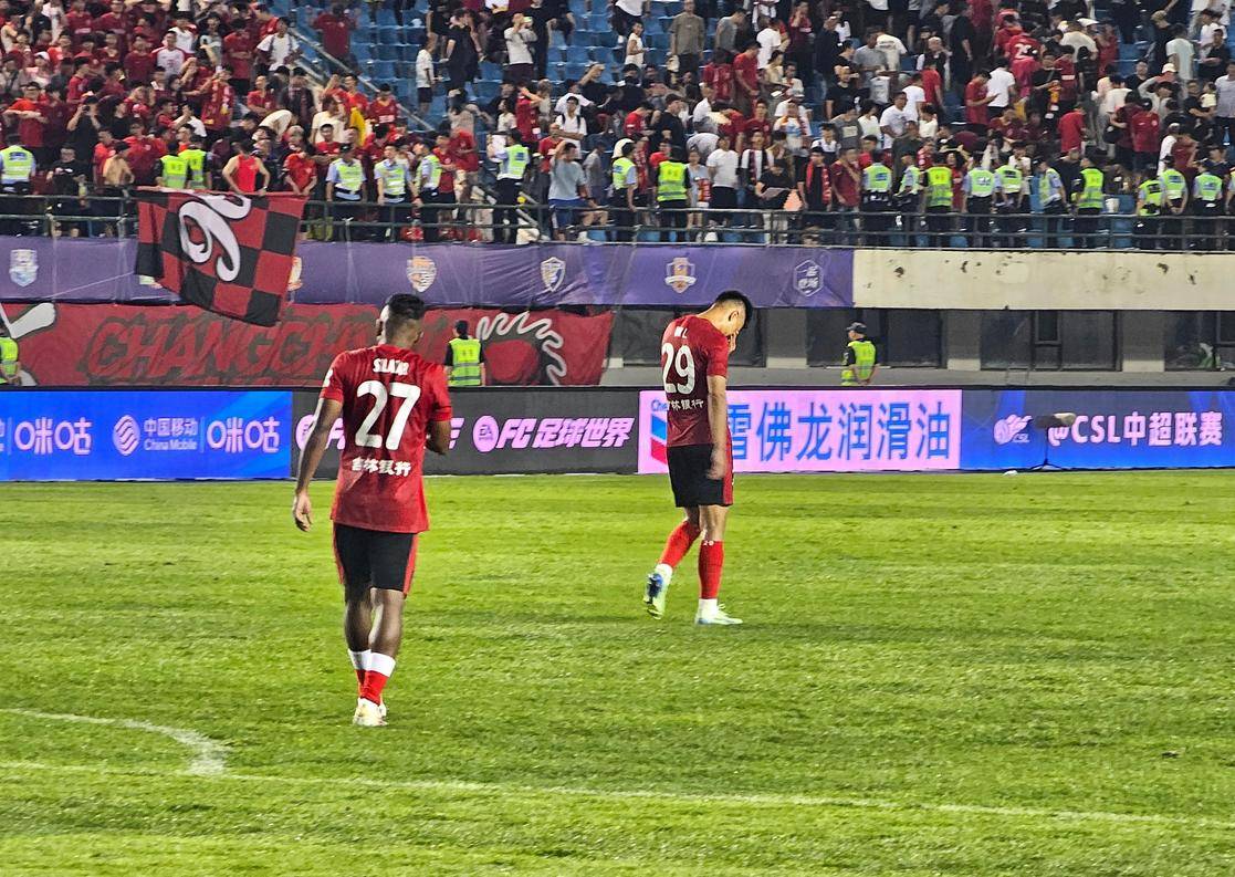 仍在路上 仍在路上