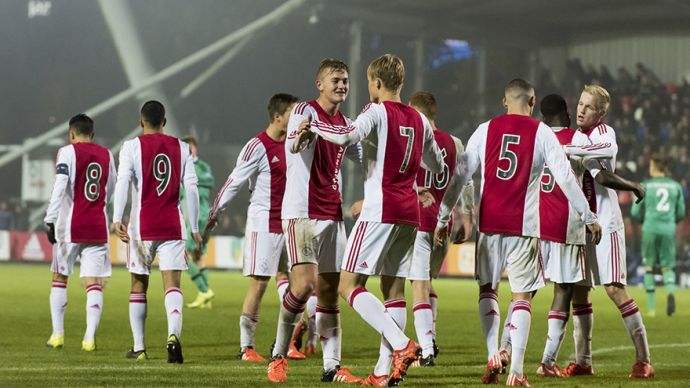 剧了冲突 剧了冲突